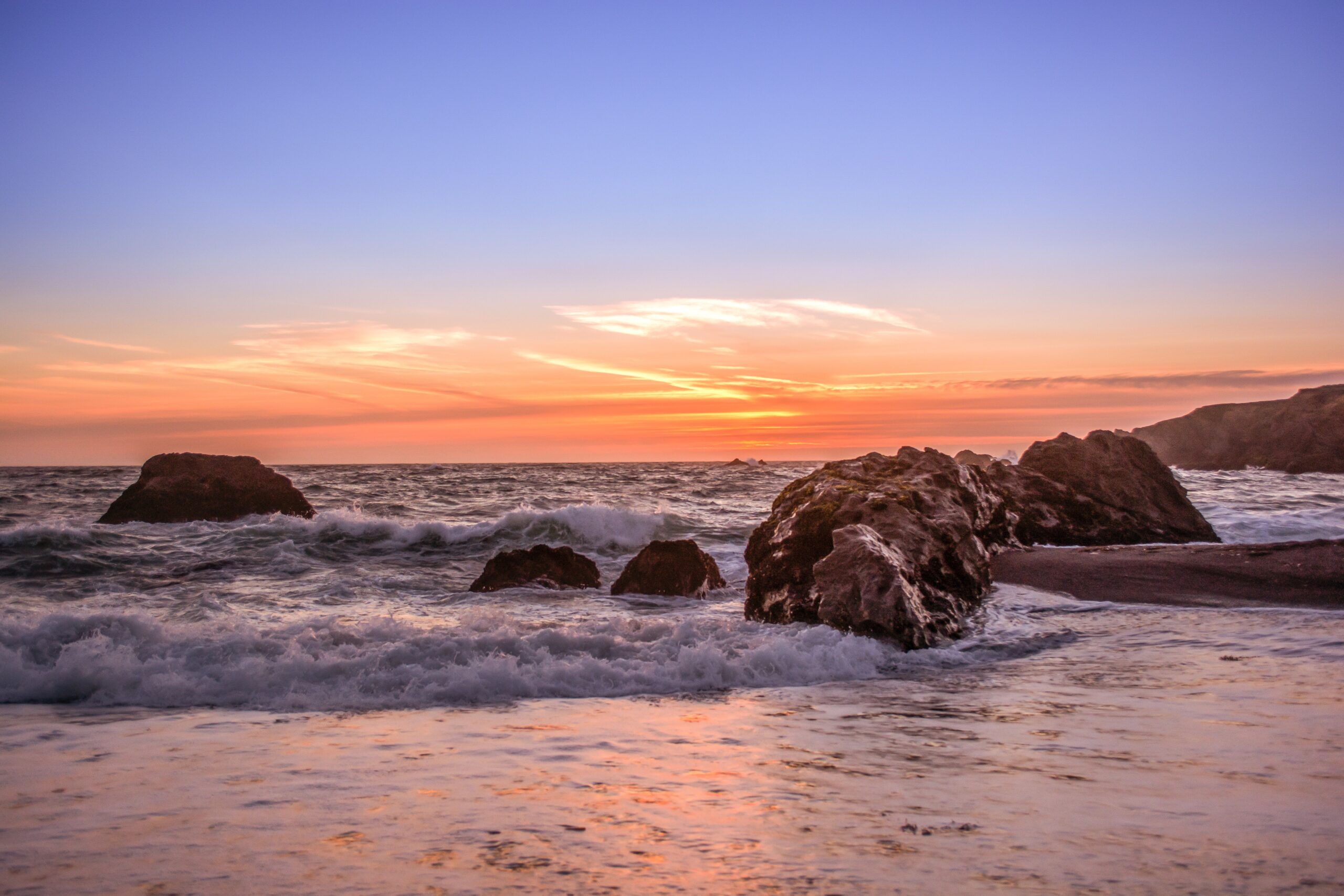  pôr do sol na praia